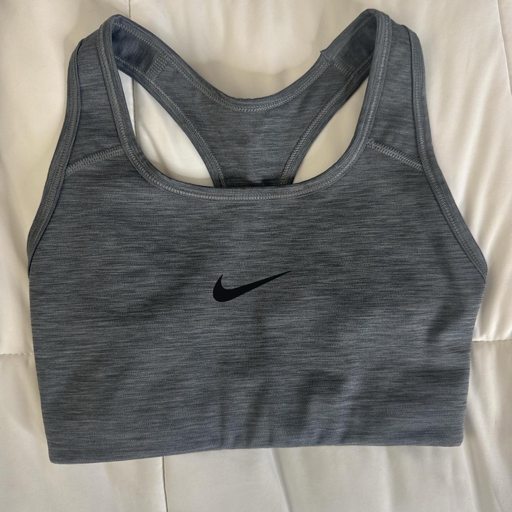 Nike Women's Heathered Gray Sports Bra